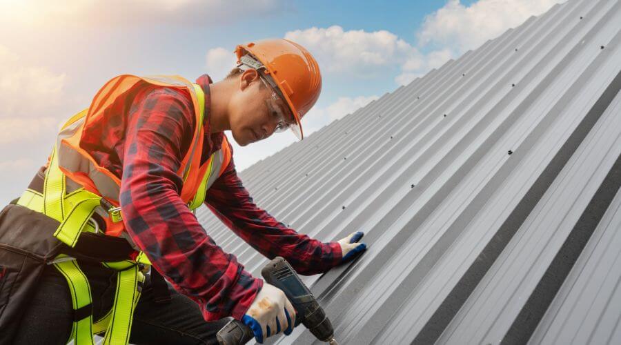 Expert tile roof repair services in Northbrook, IL